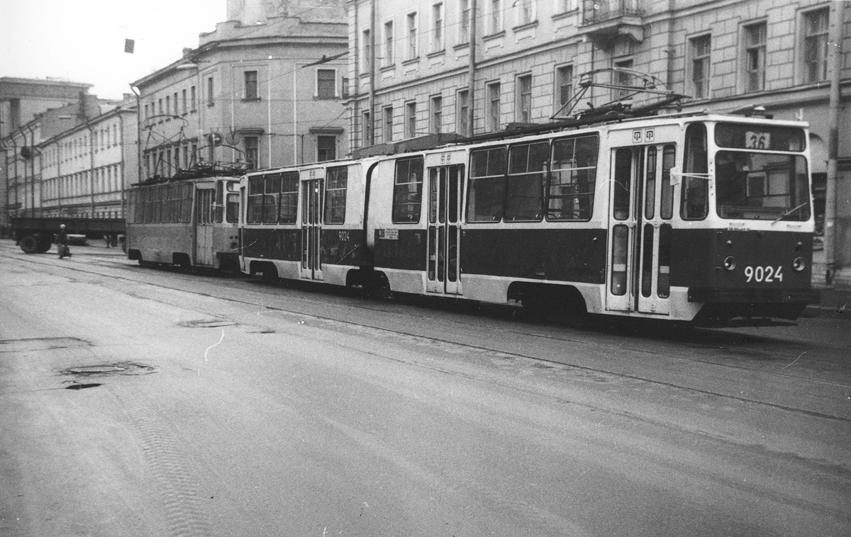 Saint-Petersburg, LVS-86K Br. 9024; Saint-Petersburg — Historic tramway photos