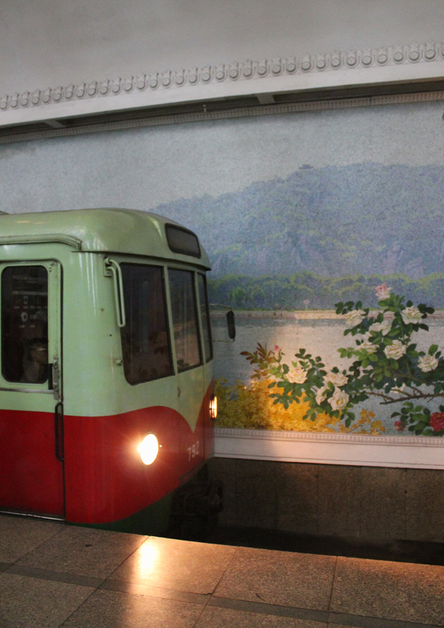 Пхеньян, BVG D № 792; Пхеньян — Линия 1 — станция Ёнгван (Процветание)