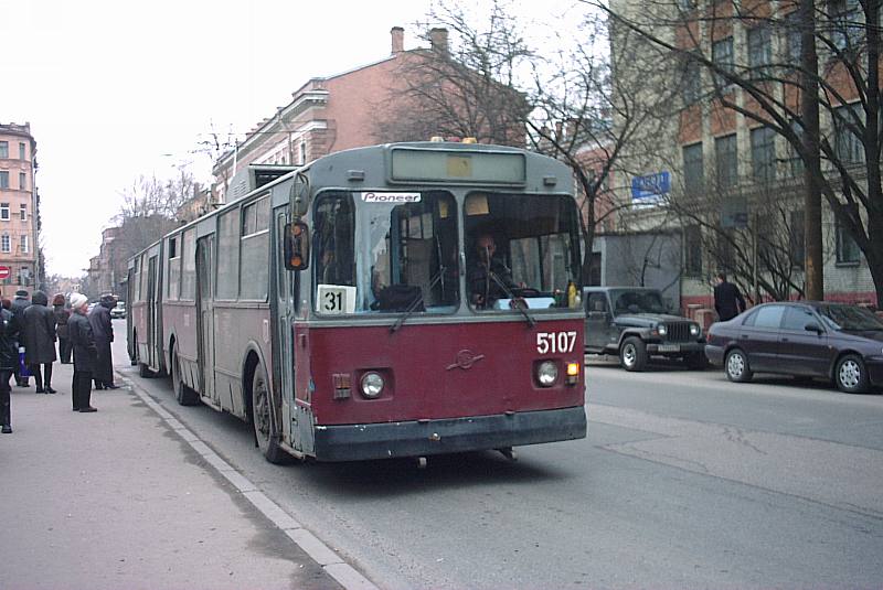 Санкт-Петербург, ЗиУ-683В01 № 5107