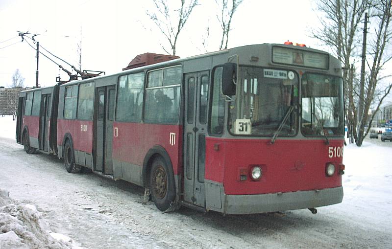 Saint-Pétersbourg, ZiU-683B [B00] N°. 5108