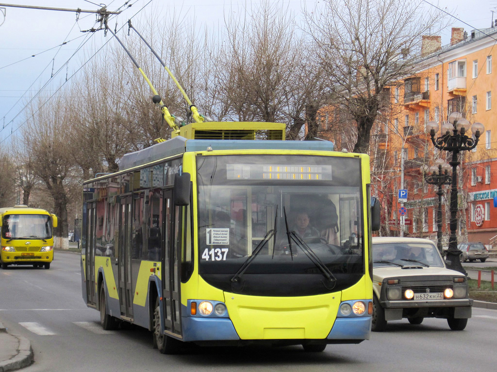 Барнаул, ВМЗ-5298.01 «Авангард» № 4137
