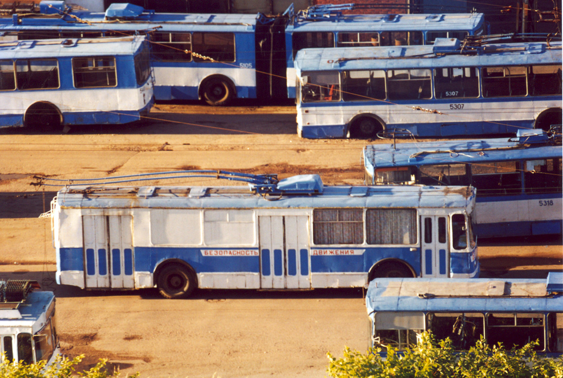 Pietari, ZiU-682V # 5188