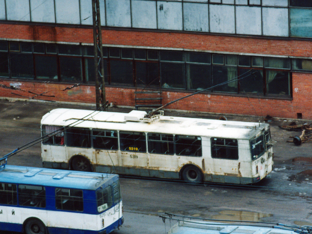Санкт-Петербург, ЗиУ-682Г [Г00] № 5319