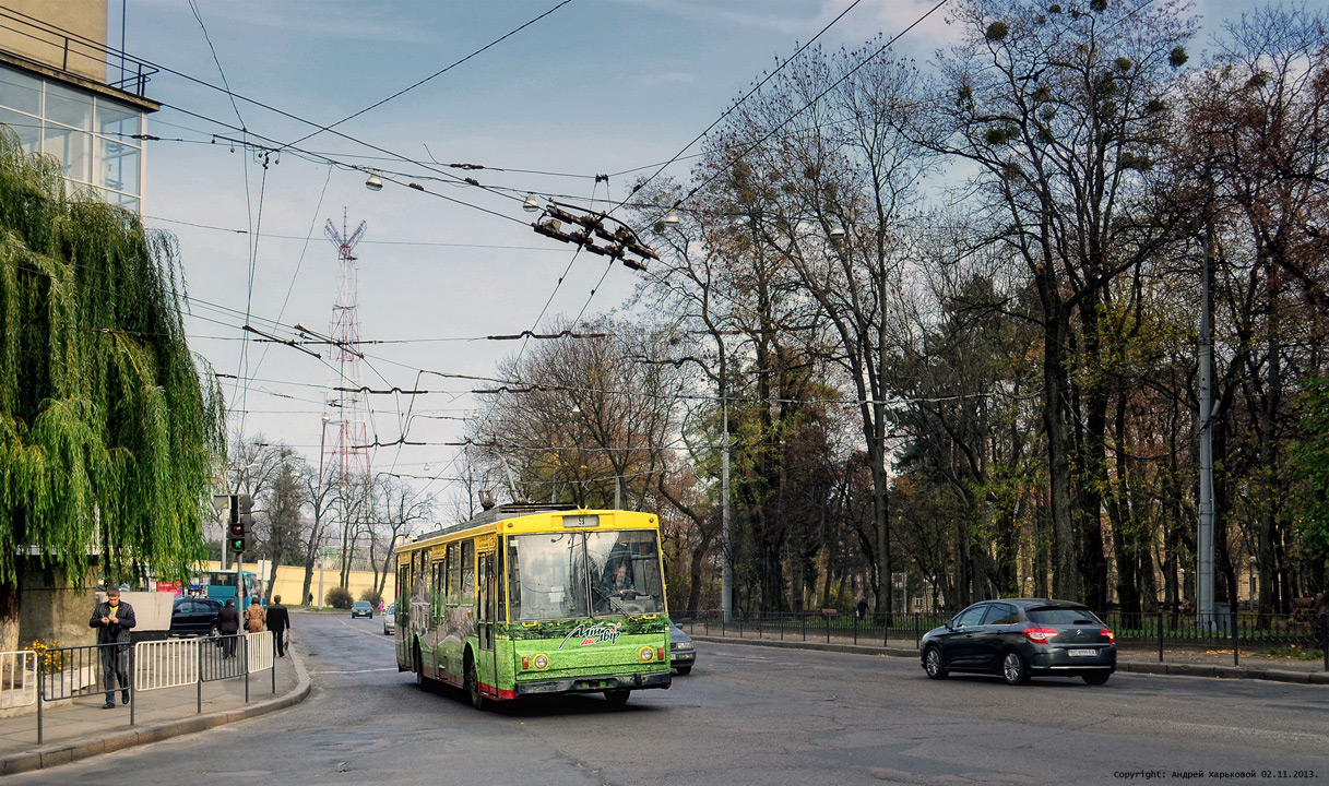 Львов, Škoda 14Tr11/6 № 590