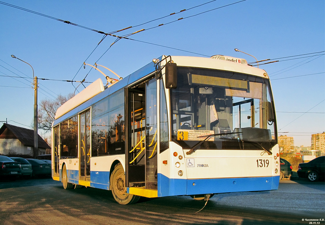 Szentpétervár, Trolza-5265.00 “Megapolis” — 1319