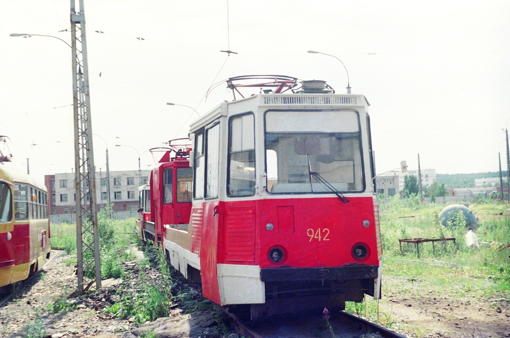 Yekaterinburg, VTK-10 č. 942