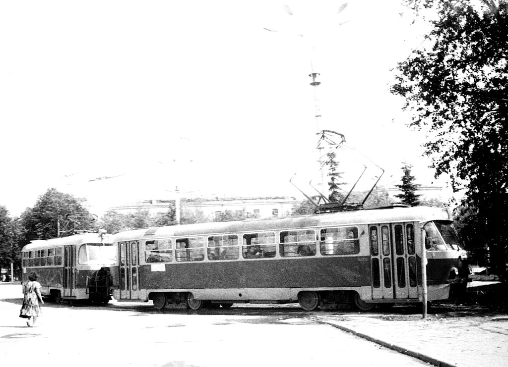 Екатеринбург, Tatra T3SU (двухдверная) № 098; Екатеринбург, Tatra T3SU (двухдверная) № 116