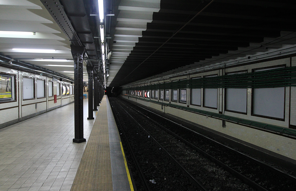 Буэнос-Айрес — Метрополитен — линия A