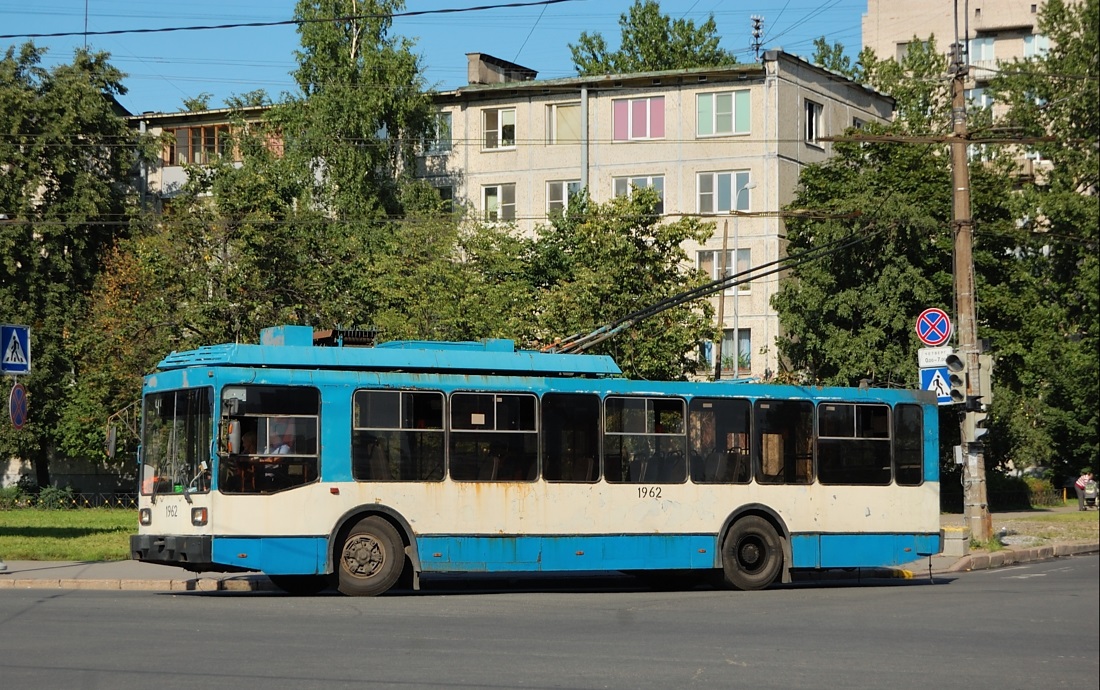Санкт-Петербург, ПТЗ-5283 № 1962