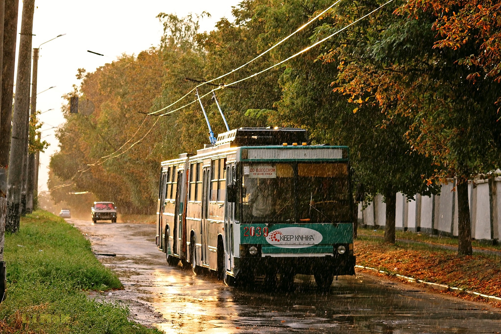 Харьков, ЮМЗ Т1 № 2039