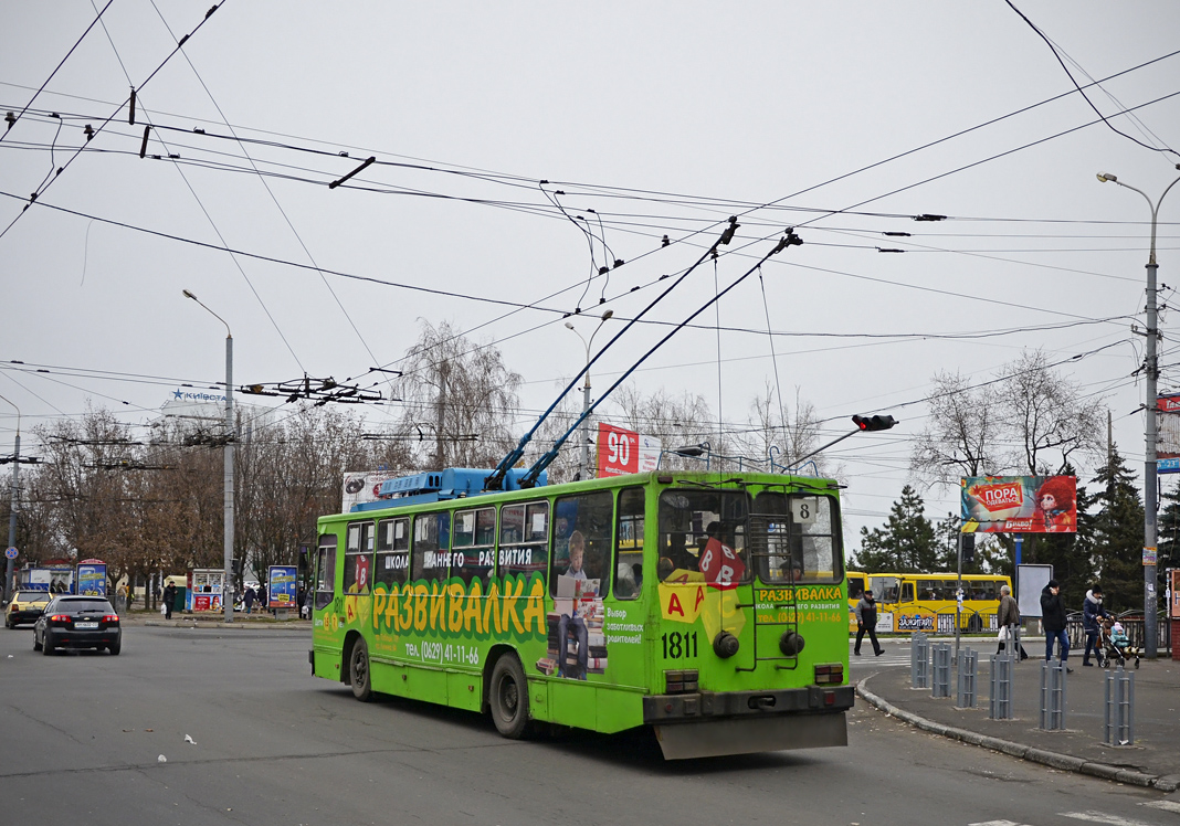 Мариуполь, ЮМЗ Т2 № 1811