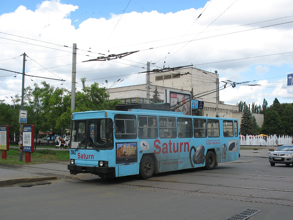 Днепр, ЮМЗ Т1Р (Т2П) № 2042