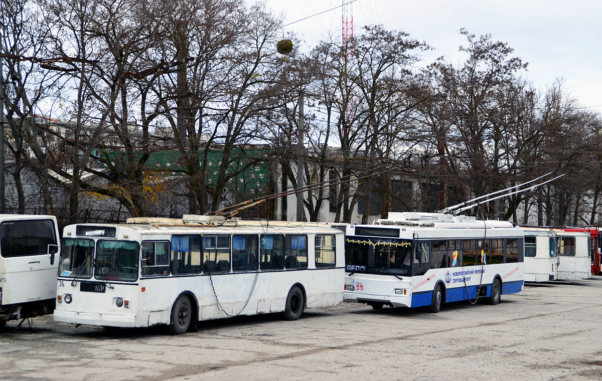 Noworossijsk, ZiU-682G-012 [G0A] Nr. 34; Noworossijsk, Trolza-5275.03 “Optima” Nr. 39