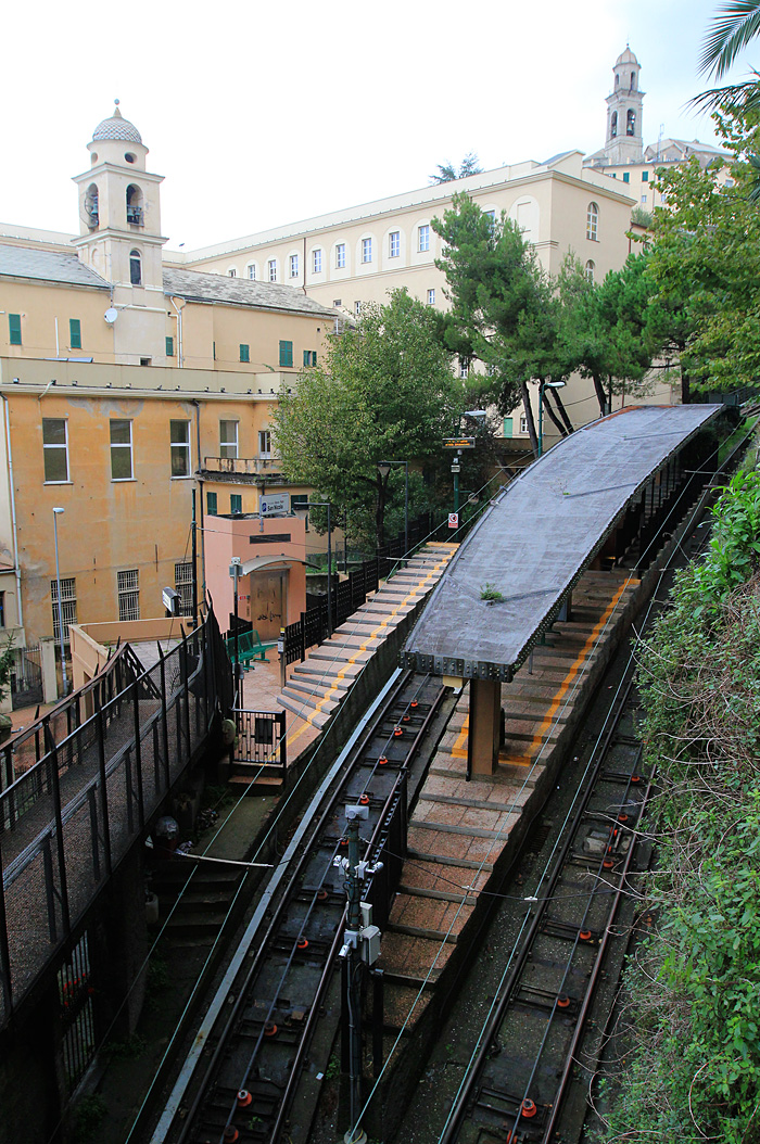 Генуя — Фуникулёр Zecca-Righi