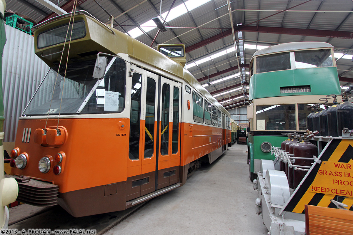 Сидней, Comeng Z2 Class № 111; Сидней, Ritchie Brothers № 19