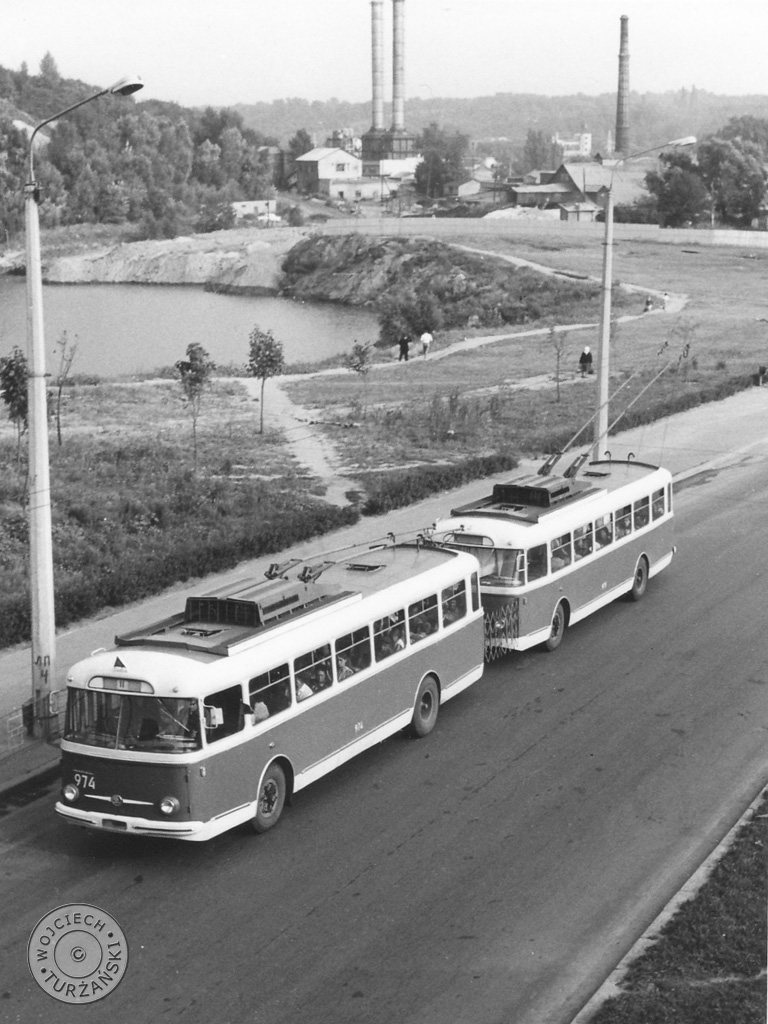 Киев, Škoda 9Tr12 № 974; Киев, Škoda 9Tr12 № 975; Киев — Исторические фотографии