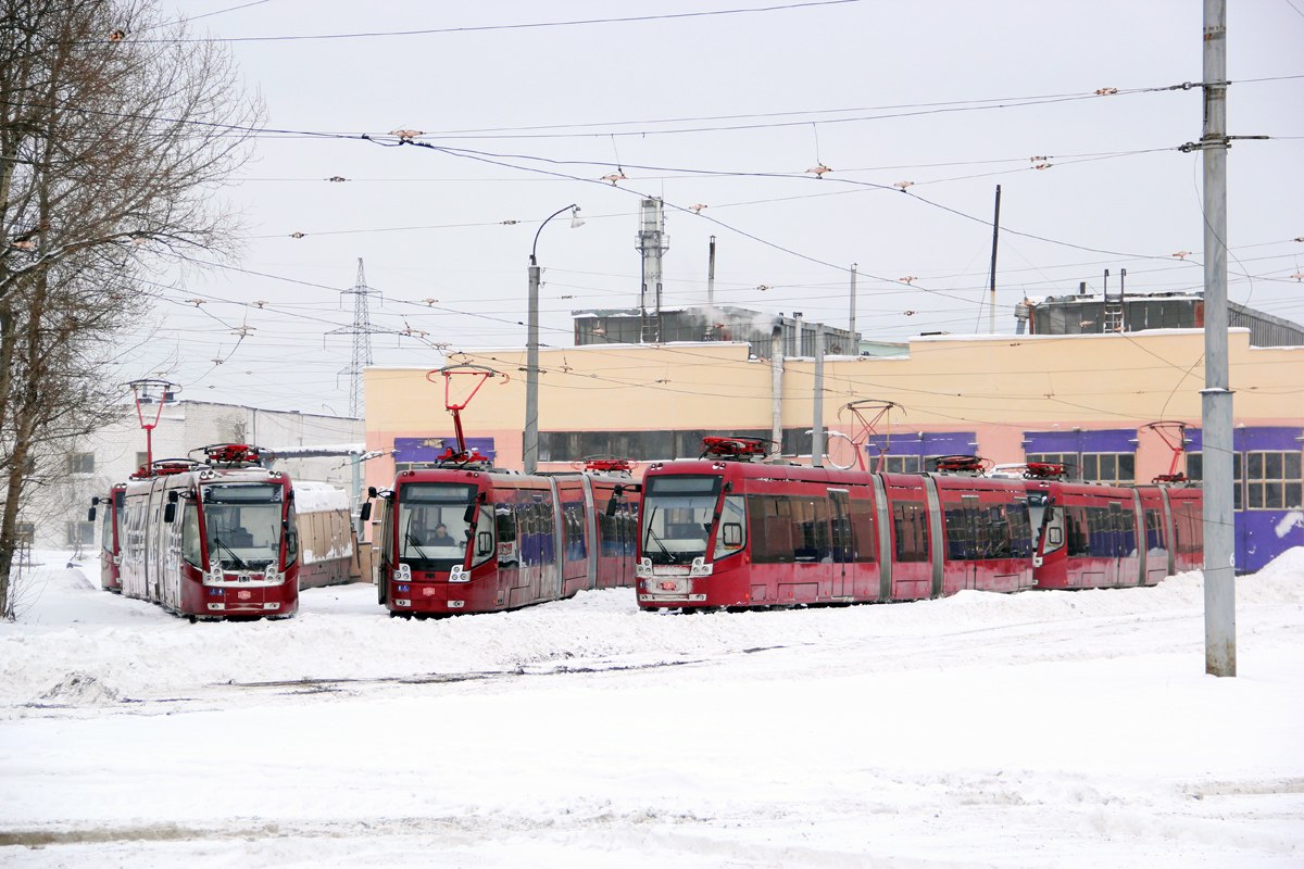 Казань, БКМ 84300М № 1304; Казань, БКМ 84300М № 1309; Казань, БКМ 84300М № 1301