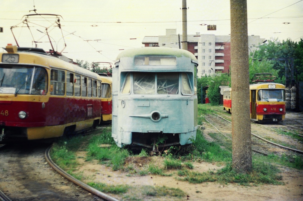 Екатеринбург, Tatra T3SU № 548; Екатеринбург, Tatra T2SU № 359; Екатеринбург, Tatra T3SU (двухдверная) № 478