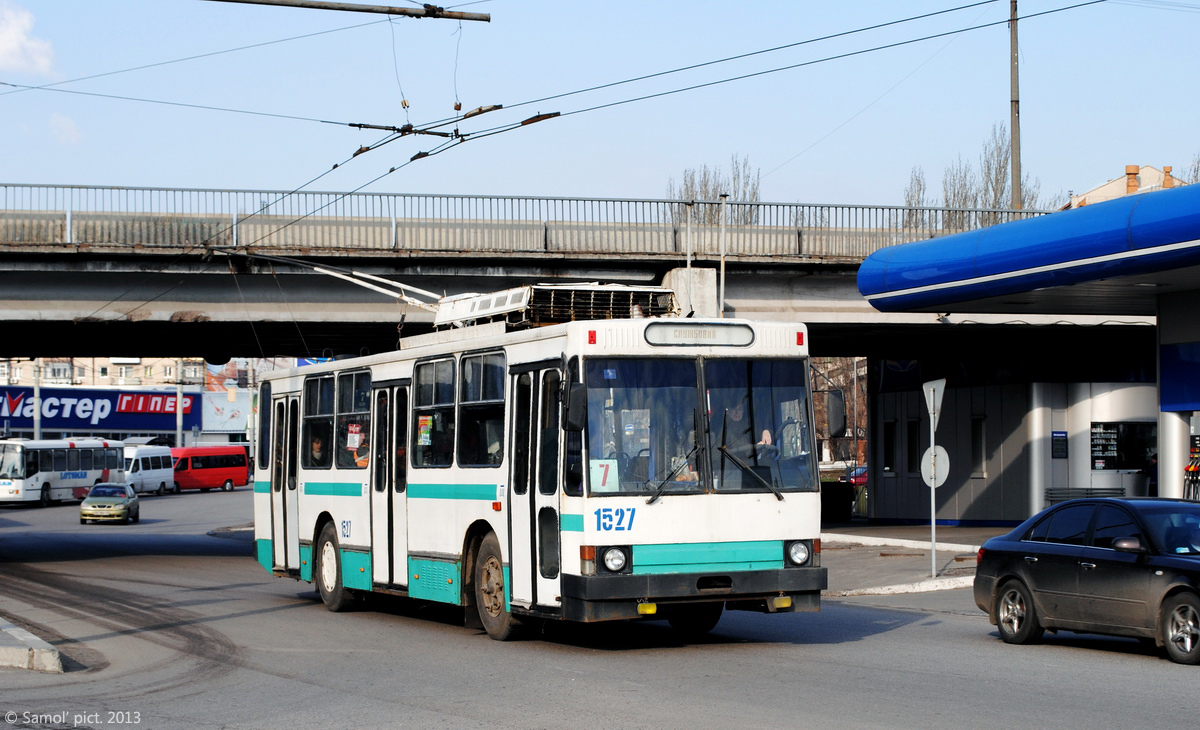 Днепр, ЮМЗ Т2 № 1527