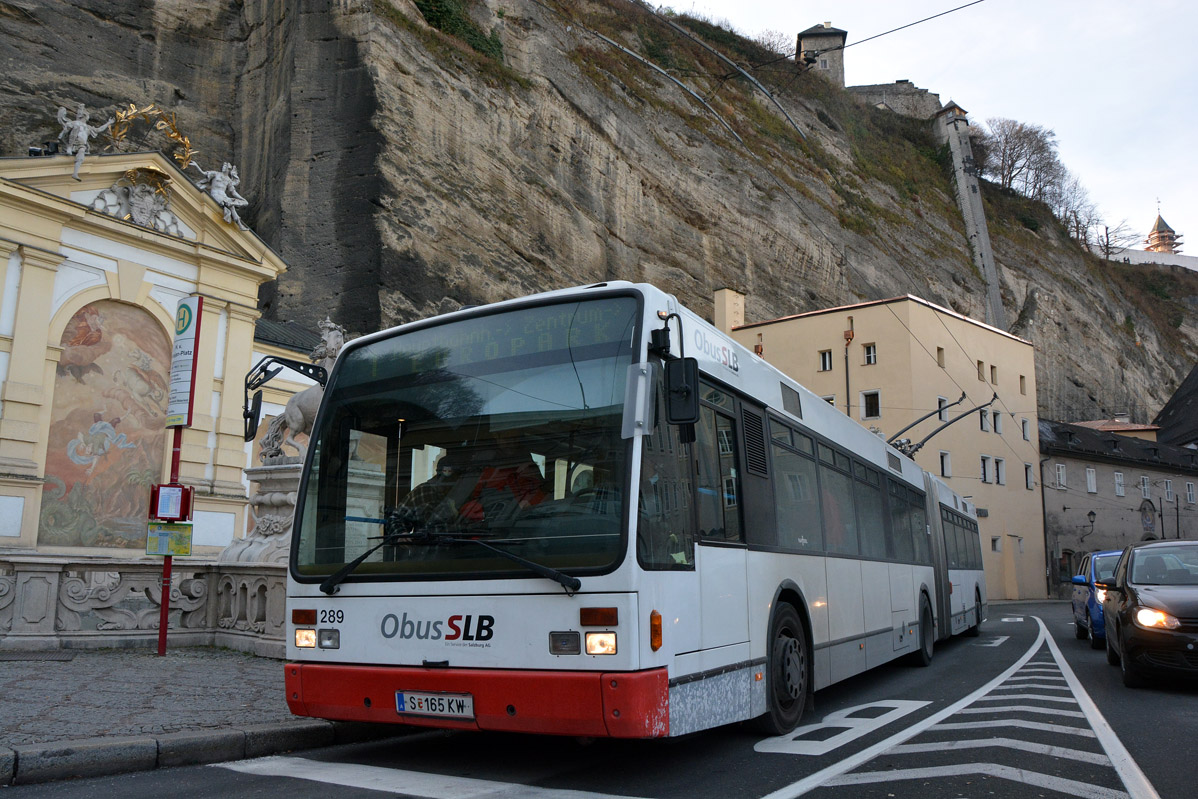 Salzburg, Van Hool AG 300T # 289
