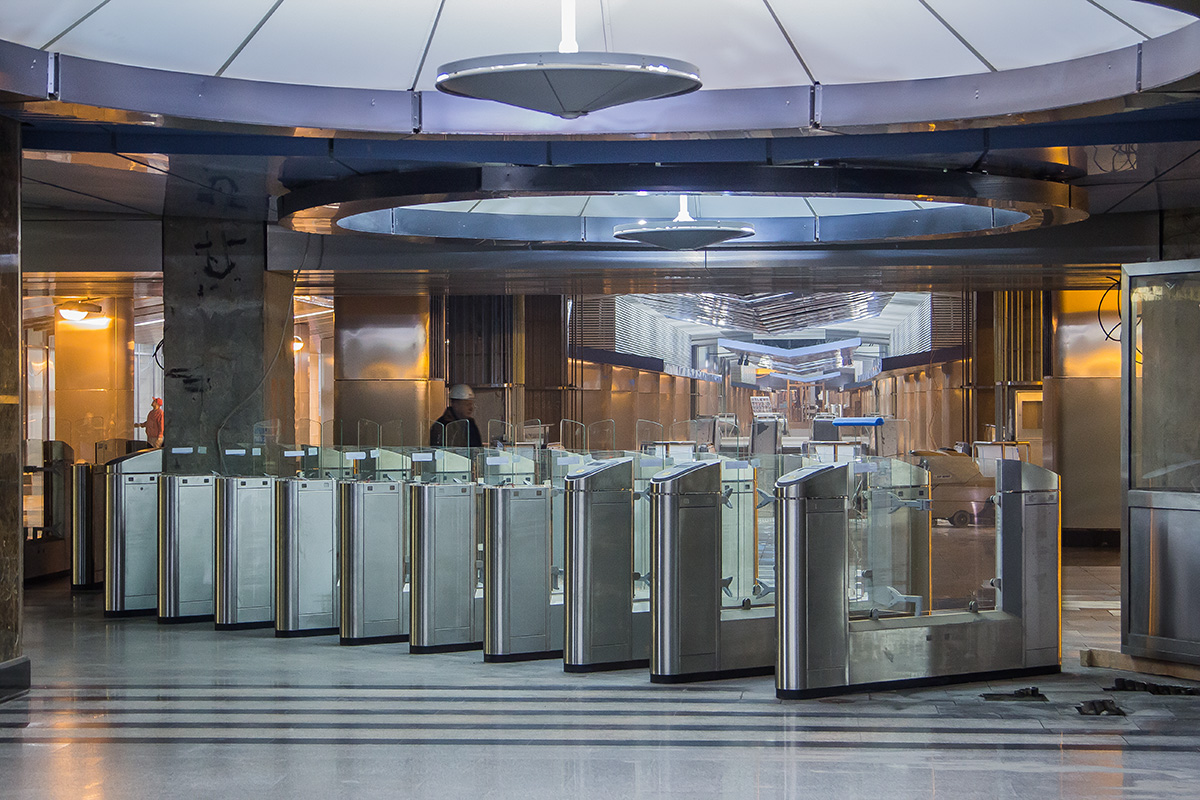 Москва — Метрополитен — [8] Калининско-Солнцевская линия