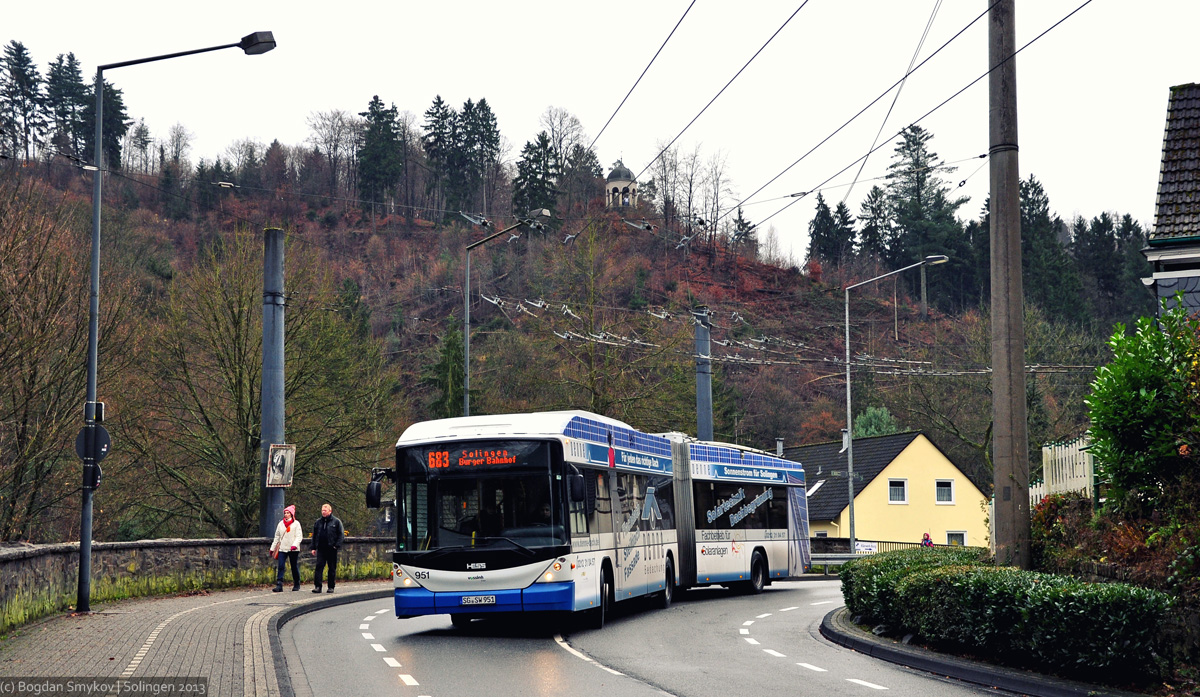 Золинген, Hess SwissTrolley 3 (BGT-N2C) № 951