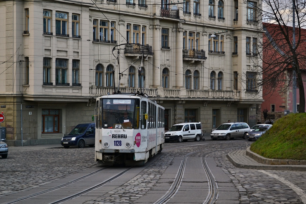 Львов, Tatra KT4SU № 1128
