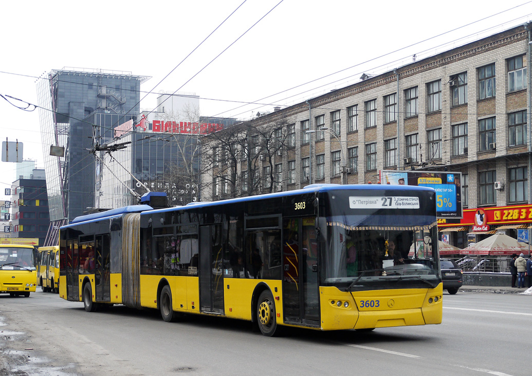 Kijev, LAZ E301D1 — 3603