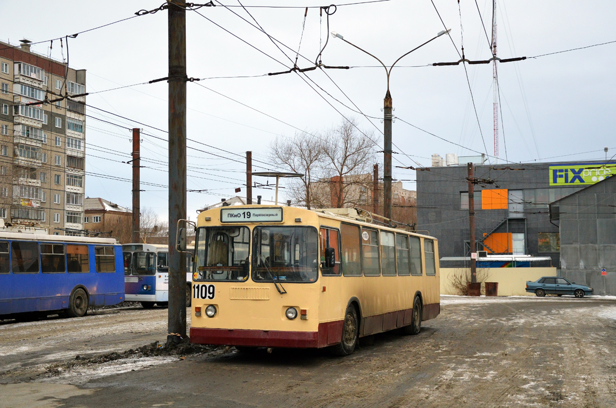Chelyabinsk, ZiU-682G-012 [G0A] № 1109