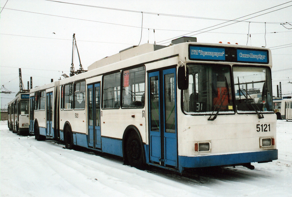Санкт-Петербург, ВМЗ-6215 № 5121