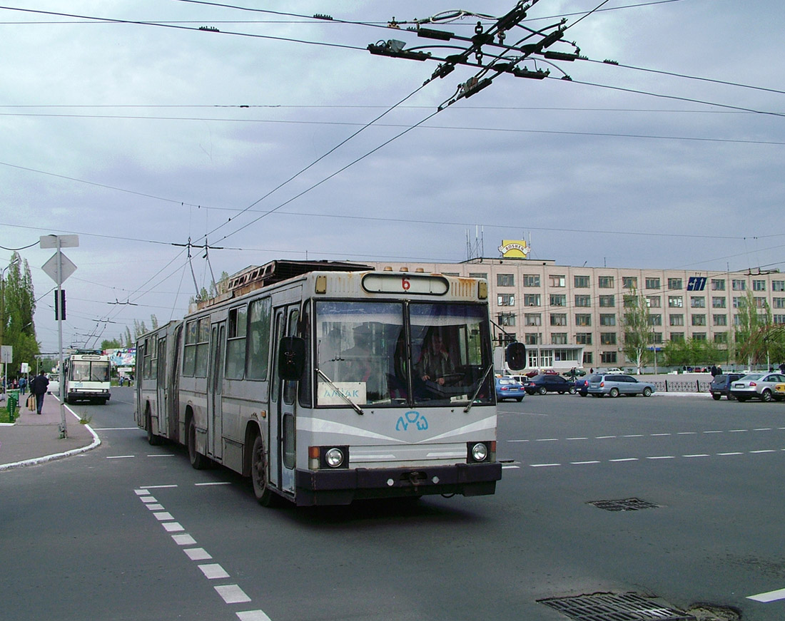 Северодонецк, ЮМЗ Т1 № 203