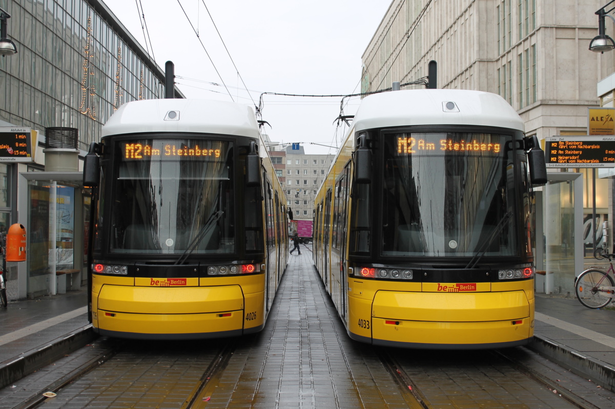 Берлин, Bombardier Flexity Berlin (GT6-08ZR/F6Z) № 4026; Берлин, Bombardier Flexity Berlin (GT6-08ZR/F6Z) № 4033