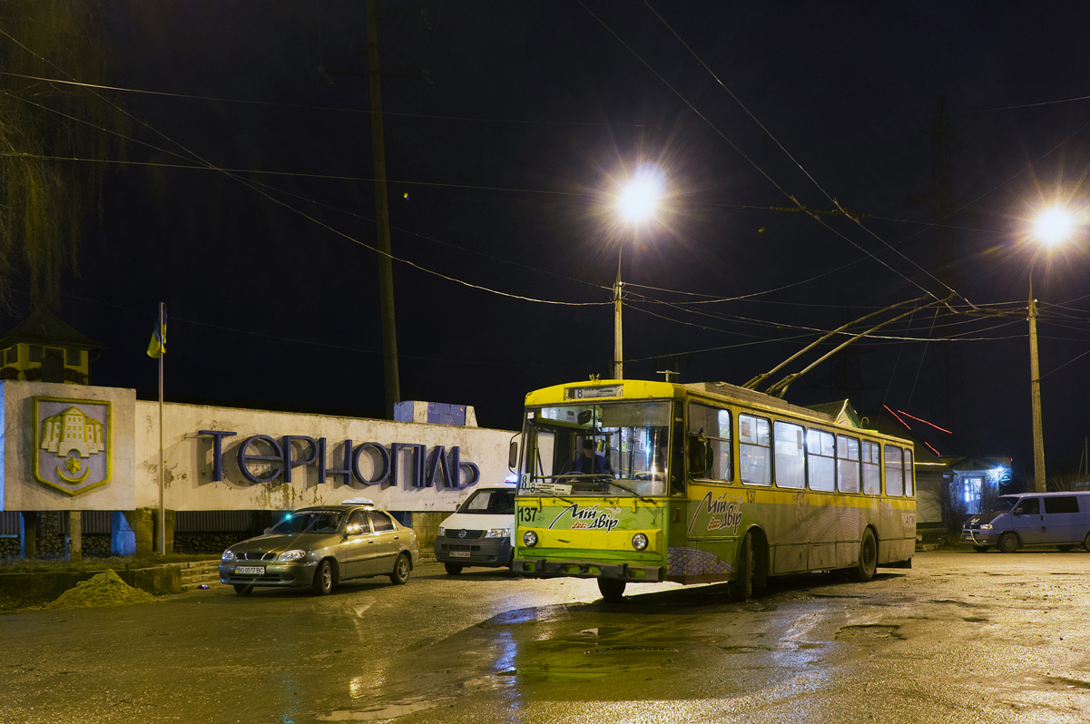 Тернополь, Škoda 14Tr01 № 137