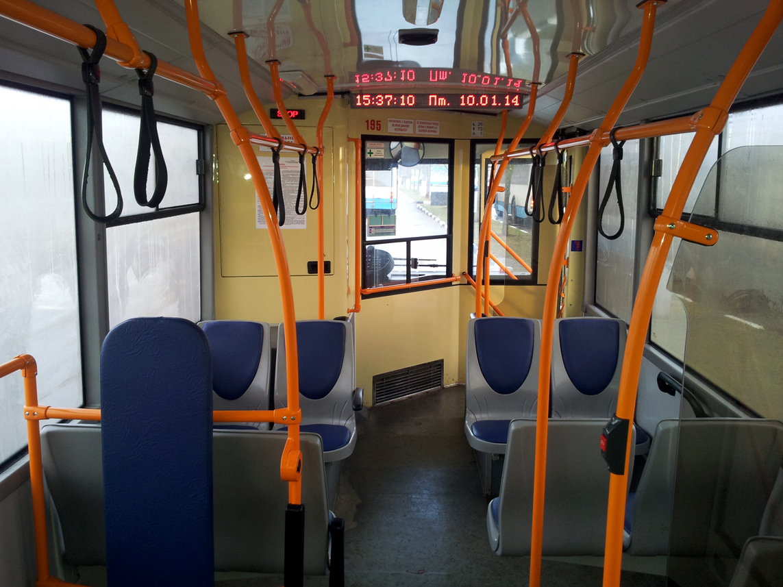 Витебск, БКМ 321 № 195