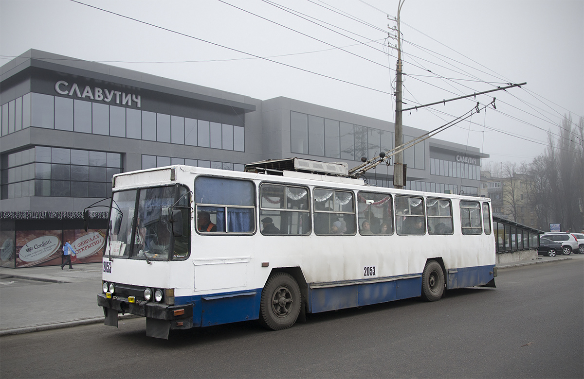 Днепр, ЮМЗ Т1Р (Т2П) № 2053