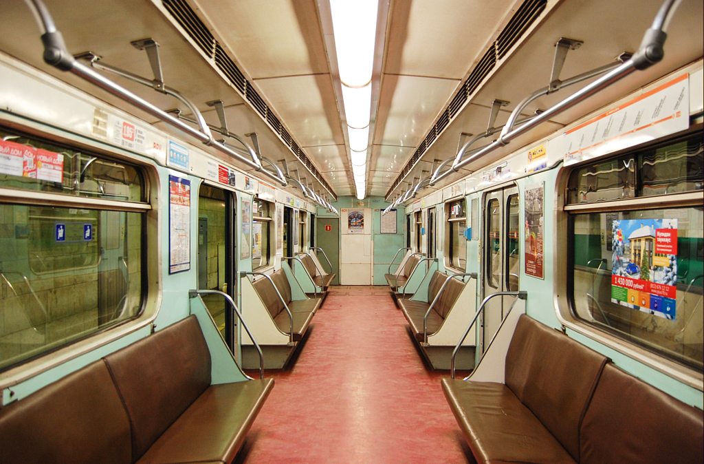 Санкт-Петербург, 81-717 (ЛВЗ) № 8697