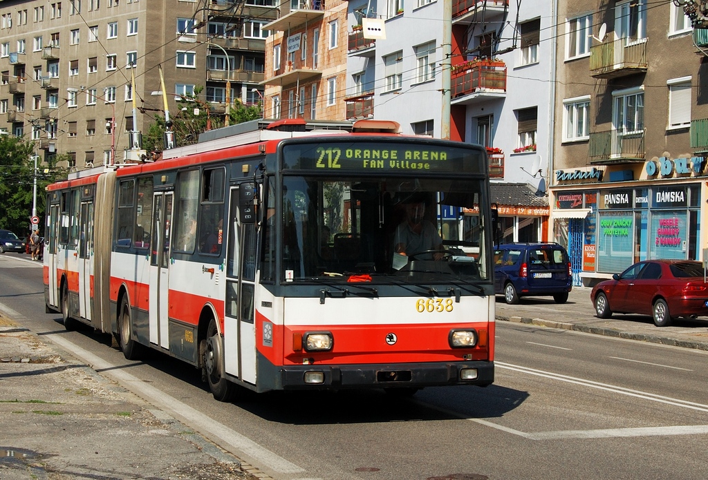 Братислава, Škoda 15Tr13/6M № 6638