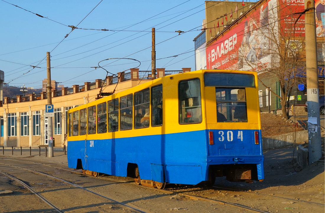 Владивосток, 71-608К № 304