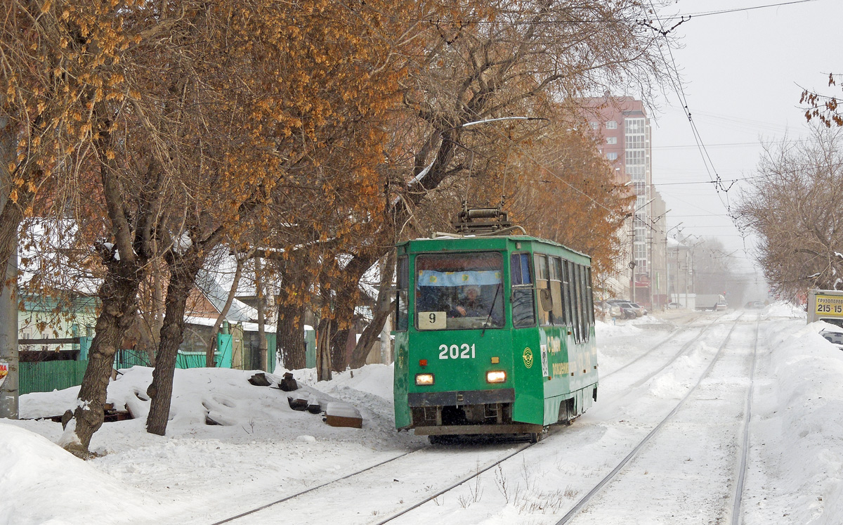 Новосибирск, 71-605 (КТМ-5М3) № 2021