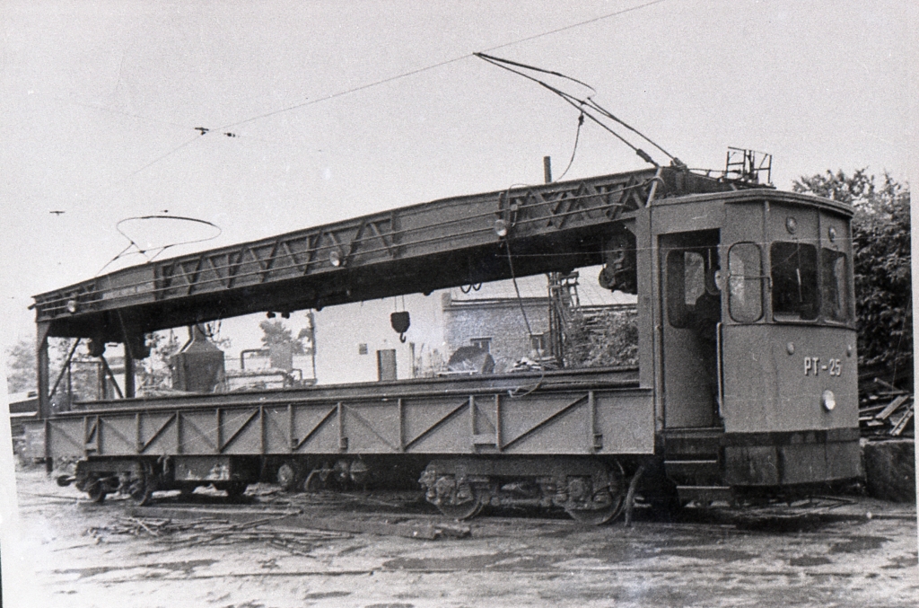 Екатеринбург, СВАРЗ РТ-2 № РТ-25