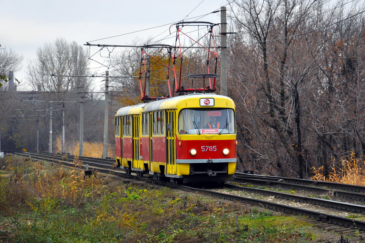 Volgograd, Tatra T3SU # 5785; Volgograd, Tatra T3SU # 5780 Volgograd, Tatra T3SU # 5785; Volgograd, Tatra T3SU # 5780