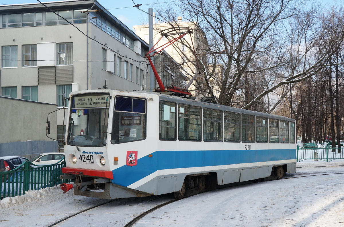 Москва, 71-608КМ № 4240