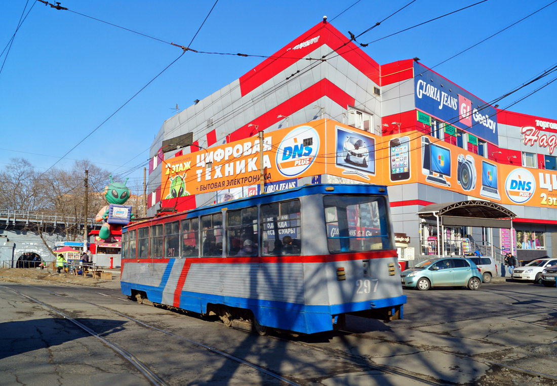 Владивосток, 71-605 (КТМ-5М3) № 297; Владивосток — Тематические трамваи