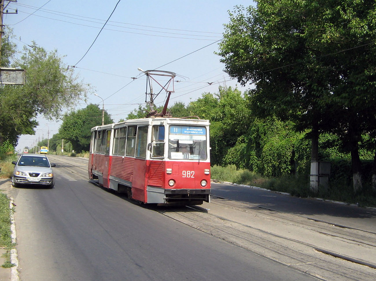 Мариуполь, 71-605А № 982