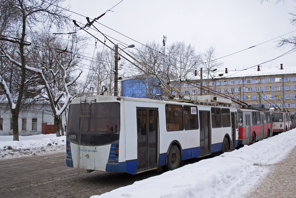 Киров, ЗиУ-682 КР Иваново № 489