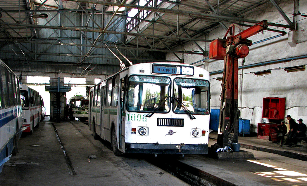 Бишкек, ЗиУ-682Г [Г00] № 1096