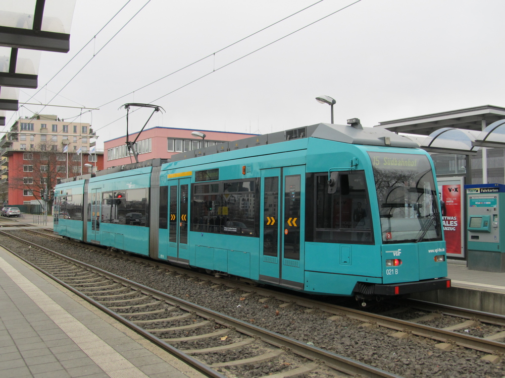 Франкфурт-на-Майне, Duewag R № 021