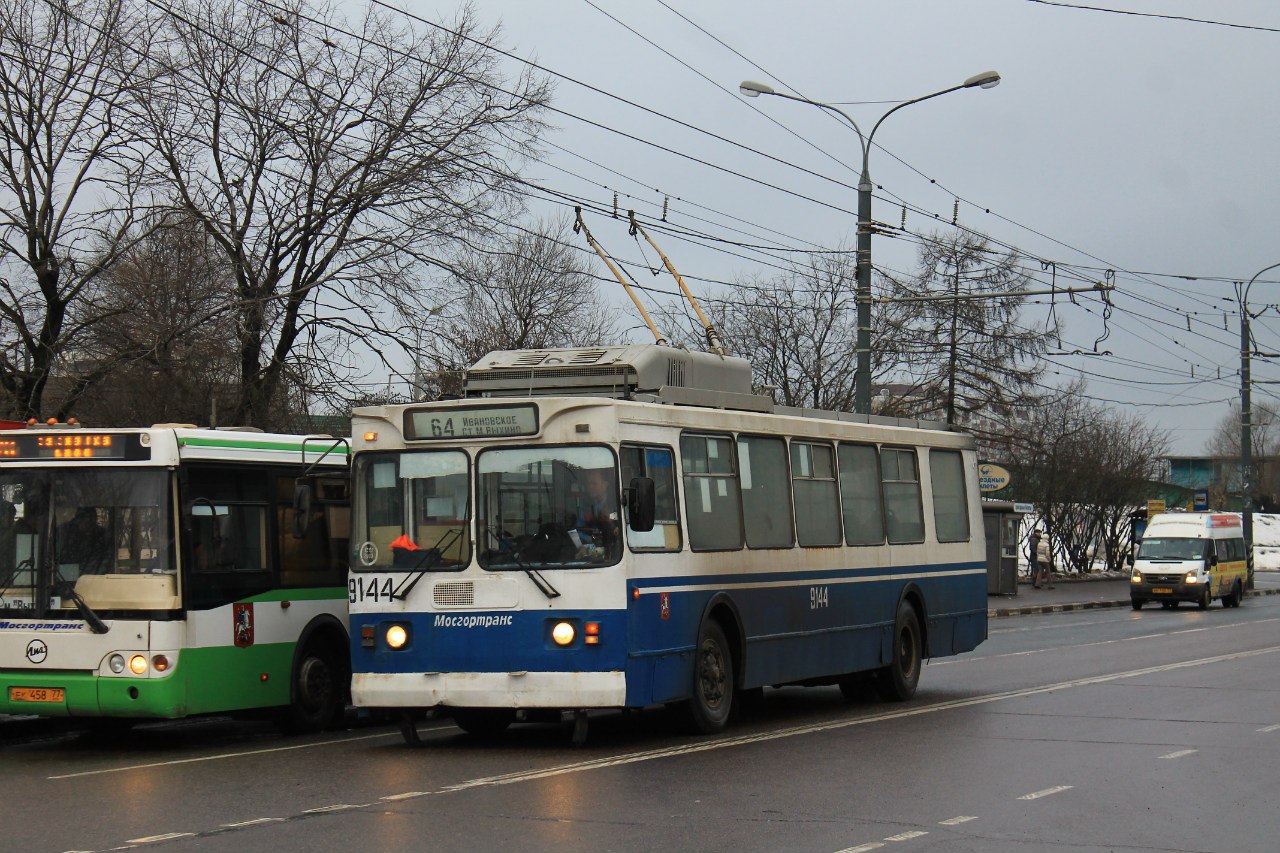 Москва, ЗиУ-682ГМ1 (с широкой передней дверью) № 9144