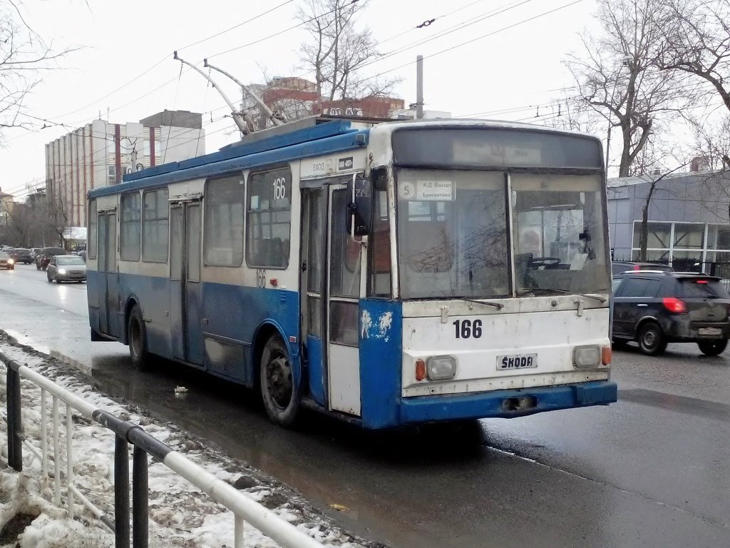 Wołogda, Škoda 14TrM (VMZ) Nr 166