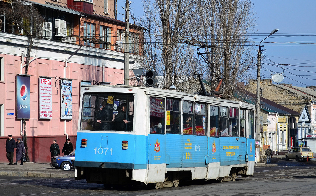 Николаев, 71-605 (КТМ-5М3) № 1071